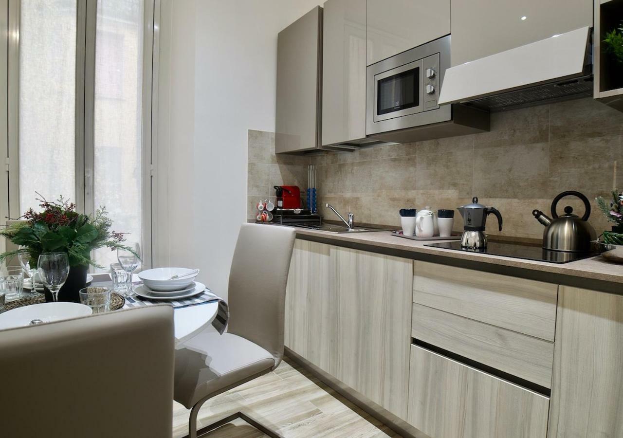 Central Lepetit Apartment De Luxe Milão Exterior foto